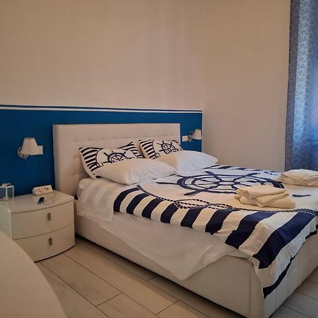 شقة Casa Carlo لا سبيتسْيا المظهر الخارجي الصورة